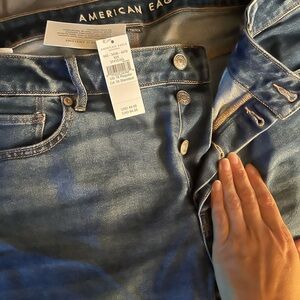 NWT AE Tomgirl 16T button fly jeans. Rolled cuff.